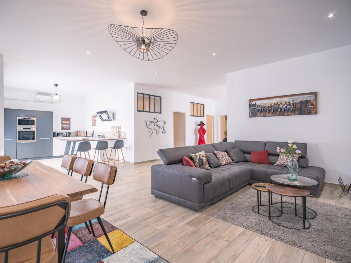Loft Courtalon - Haut Standing - Patio - Parking Prives Appartement Troyes Buitenkant foto