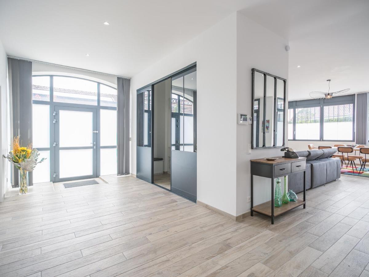 Loft Courtalon - Haut Standing - Patio - Parking Prives Appartement Troyes Buitenkant foto