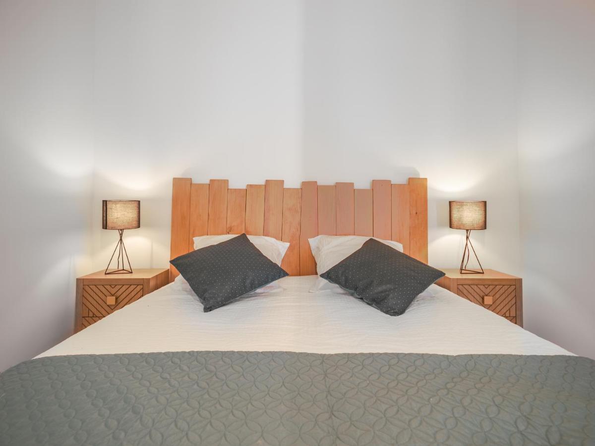 Loft Courtalon - Haut Standing - Patio - Parking Prives Appartement Troyes Buitenkant foto